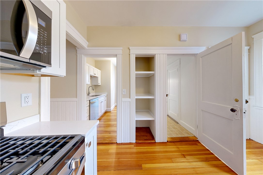 88 Nelson Street Providence, RI 02908 - Photo 32 of 47