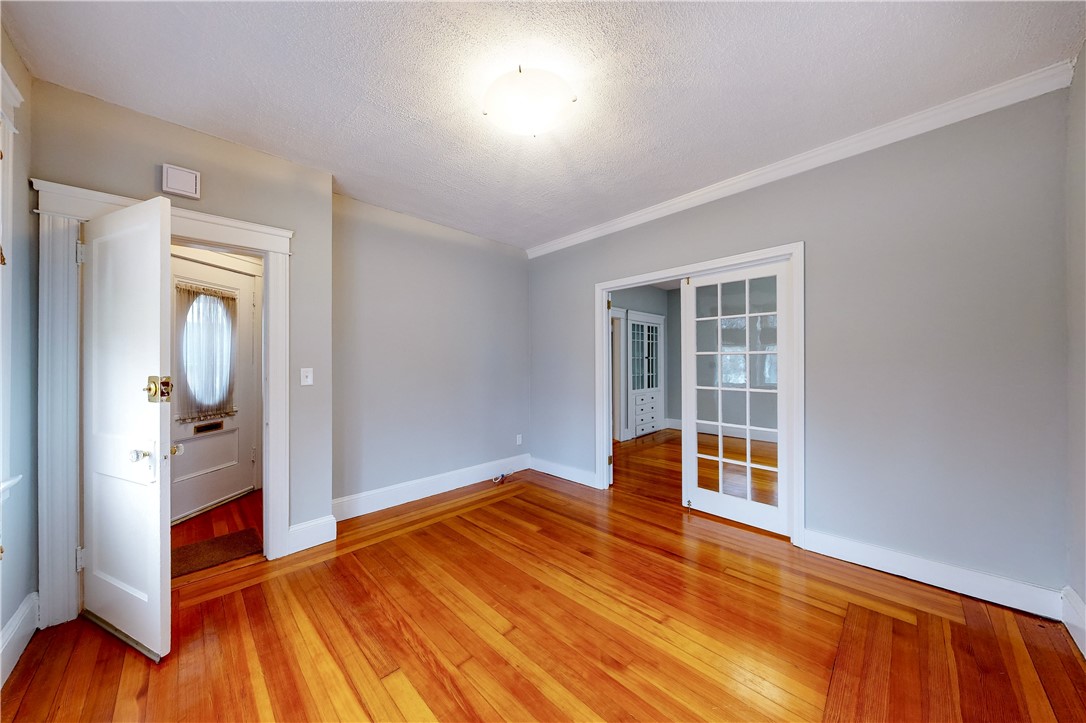 88 Nelson Street Providence, RI 02908 - Photo 6 of 47