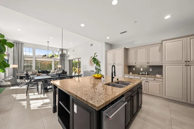 $9,500 | 80450 Platinum Way, La Quinta, CA 92253