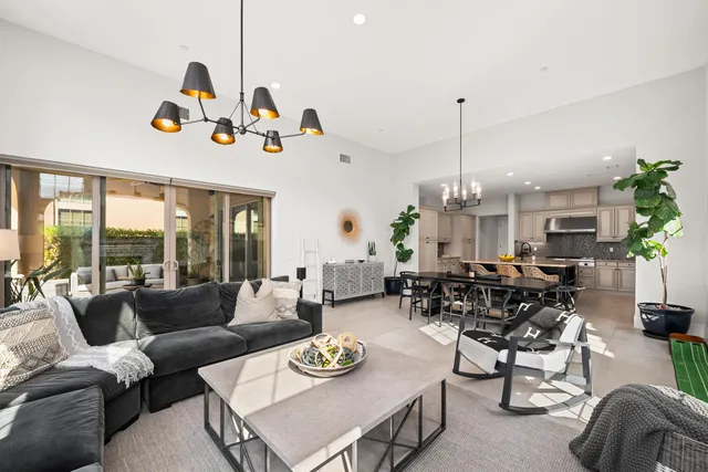 $9,500 | 80450 Platinum Way, La Quinta, CA 92253