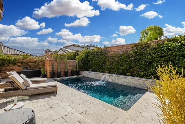 $9,500 | 80450 Platinum Way, La Quinta, CA 92253