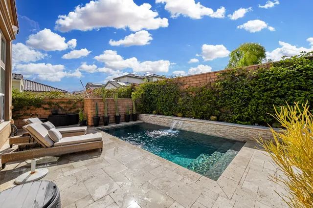 $9,500 | 80450 Platinum Way, La Quinta, CA 92253