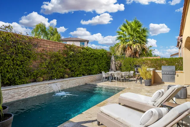 $9,500 | 80450 Platinum Way, La Quinta, CA 92253