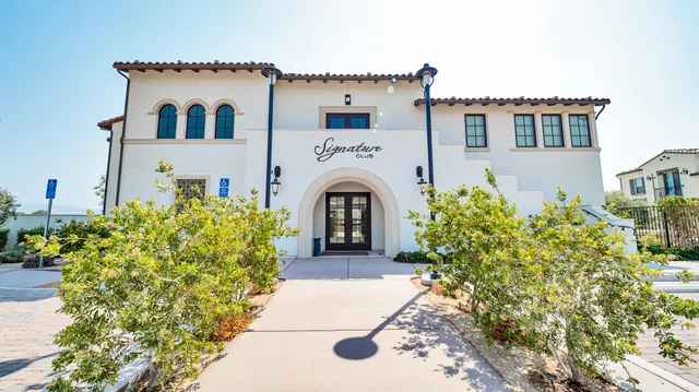 $9,500 | 80450 Platinum Way, La Quinta, CA 92253