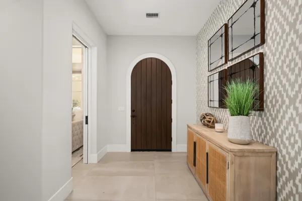 $9,500 | 80450 Platinum Way, La Quinta, CA 92253