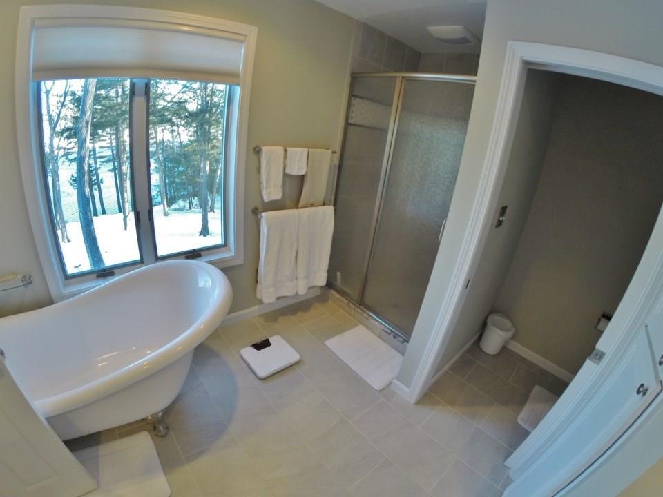 49 West Chops Point Road Bath, ME 04530 - Photo 23 of 34 This tasteful & sophisticated master...
