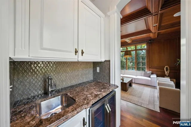 $4,490,000 | 121 Churchill Road, Tenafly, NJ 07670