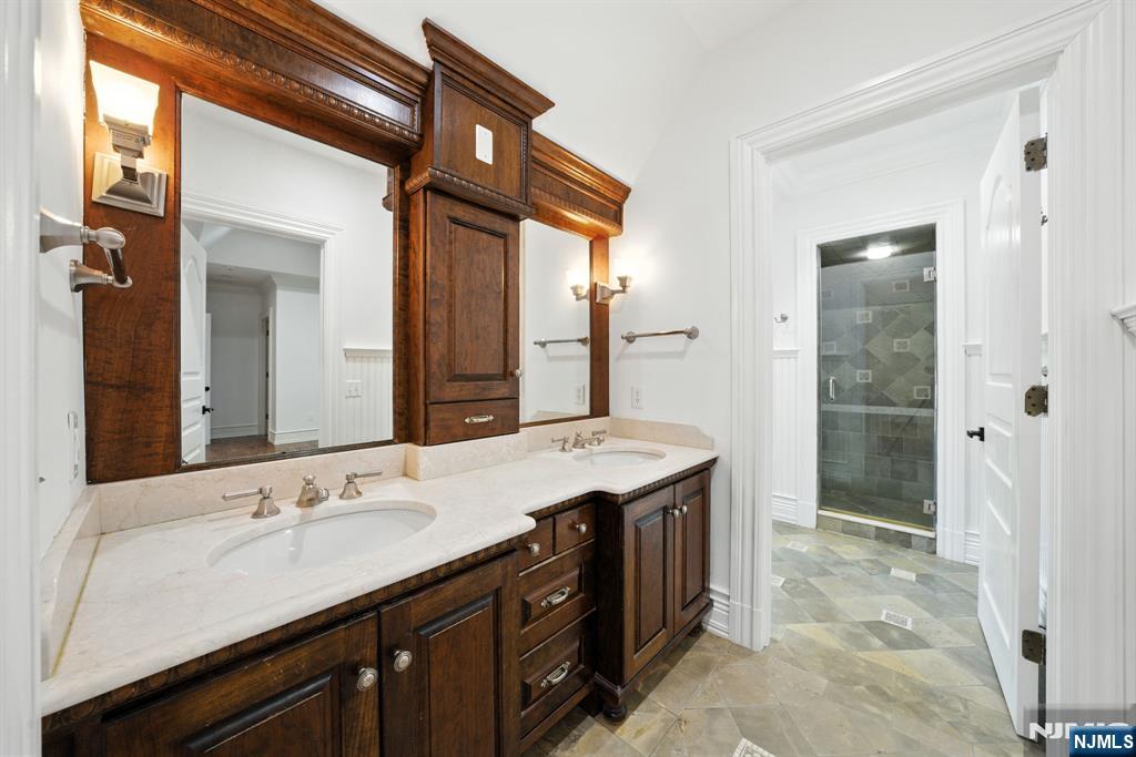 121 Churchill Road Tenafly, NJ 07670 - Photo 20 of 49