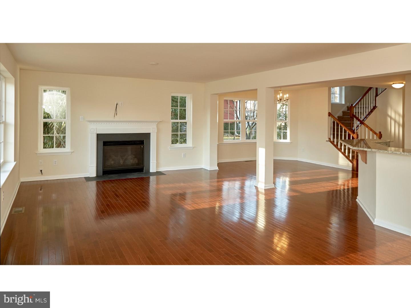 566 Sunset Avenue Maple Shade, NJ 08052 - Photo 2 of 25 Gallery Image 2