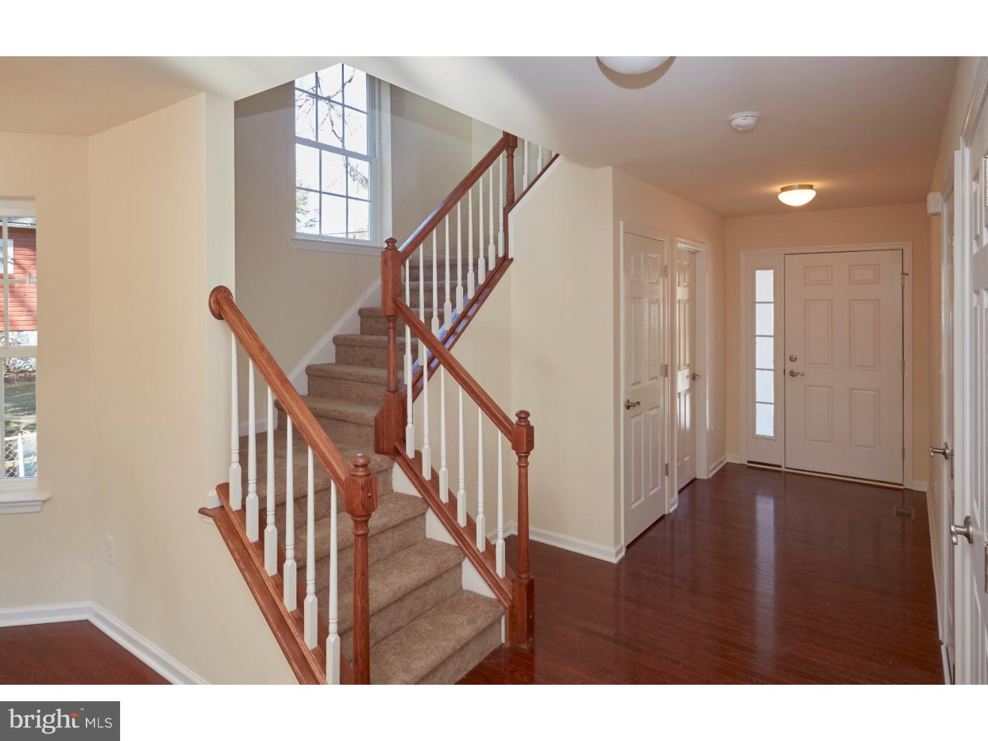 566 Sunset Avenue Maple Shade, NJ 08052 - Photo 11 of 25 Gallery Image 11