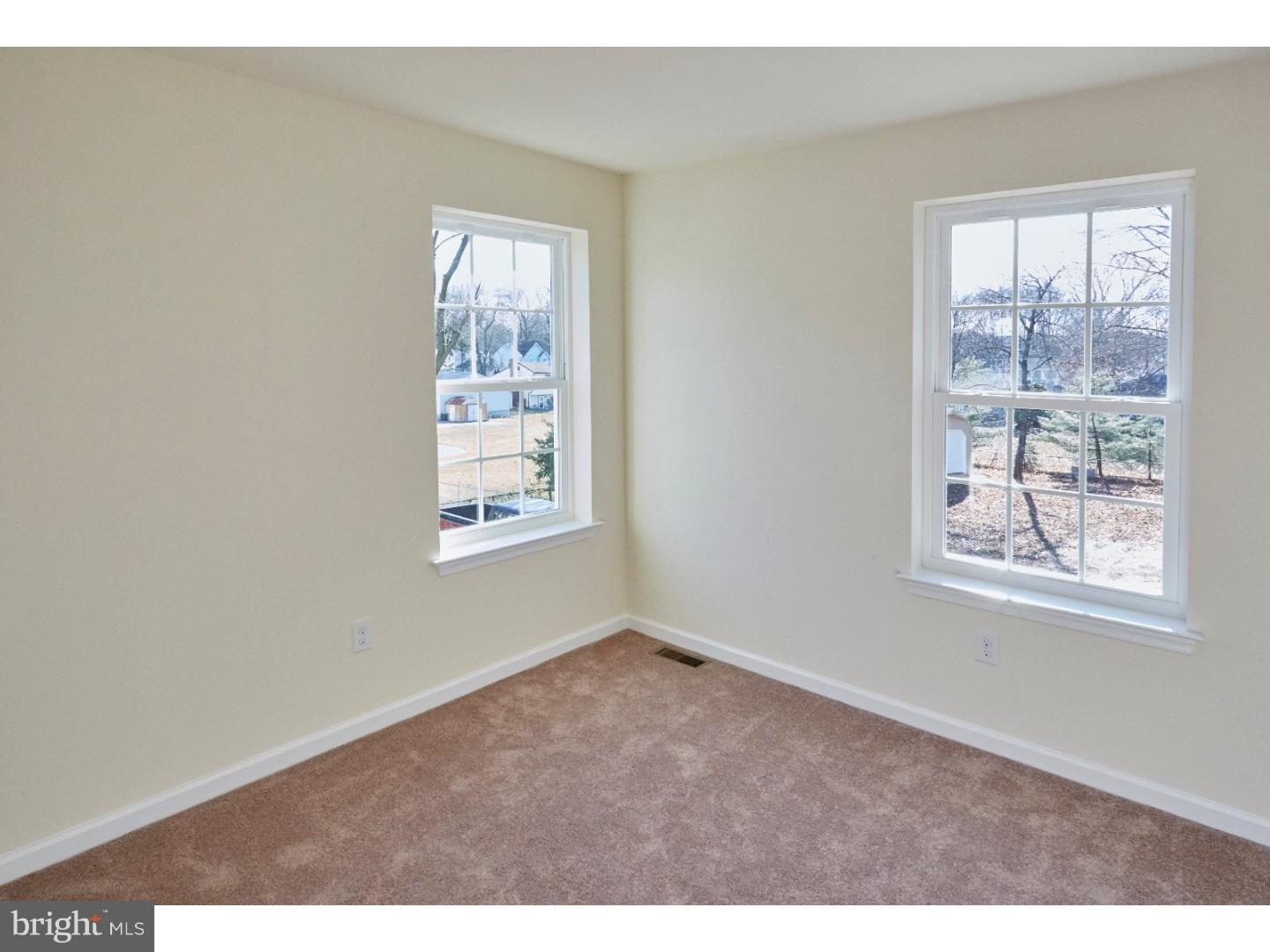 566 Sunset Avenue Maple Shade, NJ 08052 - Photo 21 of 25 Gallery Image 21