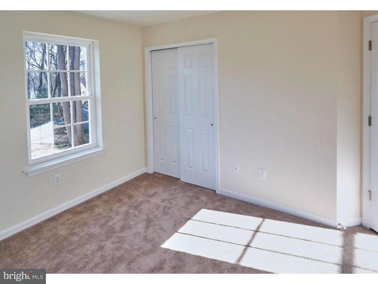 566 Sunset Avenue Maple Shade, NJ 08052 - Photo 23 of 25 Gallery Image 23