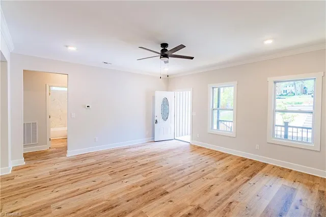 $2,350 | 6 Teaberry Court, Greensboro, NC 27455