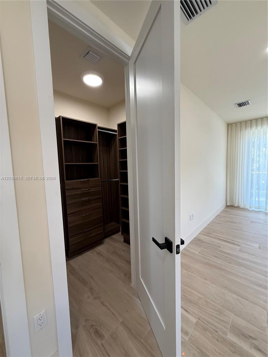 3326 Elizabeth Street Miami, FL 33133 - Photo 33 of 59