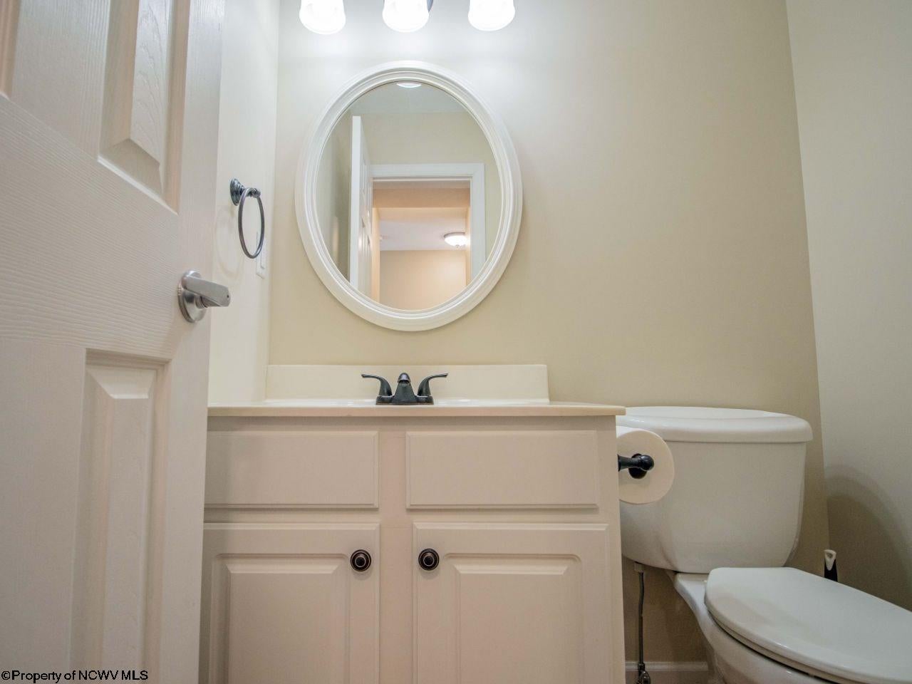 1329 Riddle Avenue, Unit 6 Morgantown, WV 26505 - Photo 6 of 20 Gallery Image 6