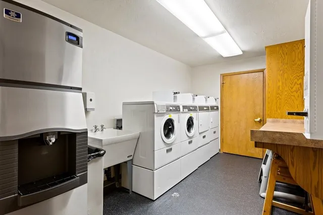 $90,000 | 7741 Highway 42, Unit 212, Egg Harbor, WI 54209