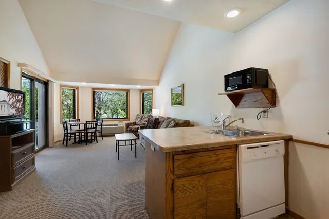 $90,000 | 7741 Highway 42, Unit 212, Egg Harbor, WI 54209