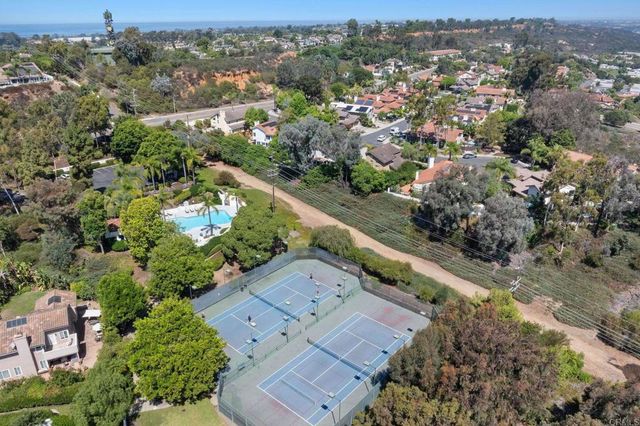 $2,000,000 | 1153 Via Montecito, Encinitas, CA 92024