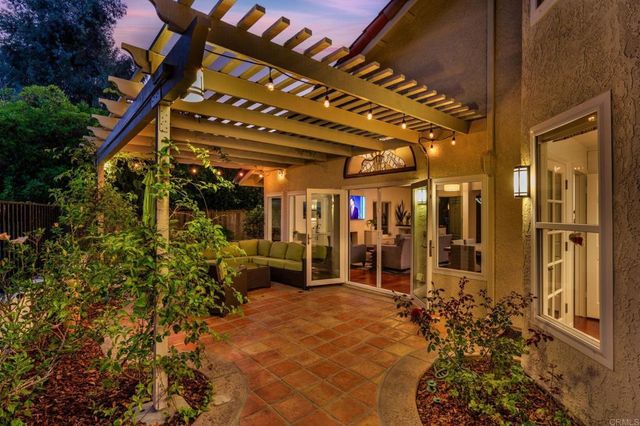 $2,000,000 | 1153 Via Montecito, Encinitas, CA 92024