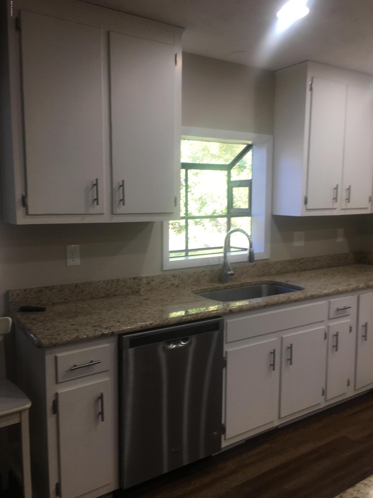 7395 Autryville Road Autryville, NC 28318 - Photo 3 of 10 Kitchen