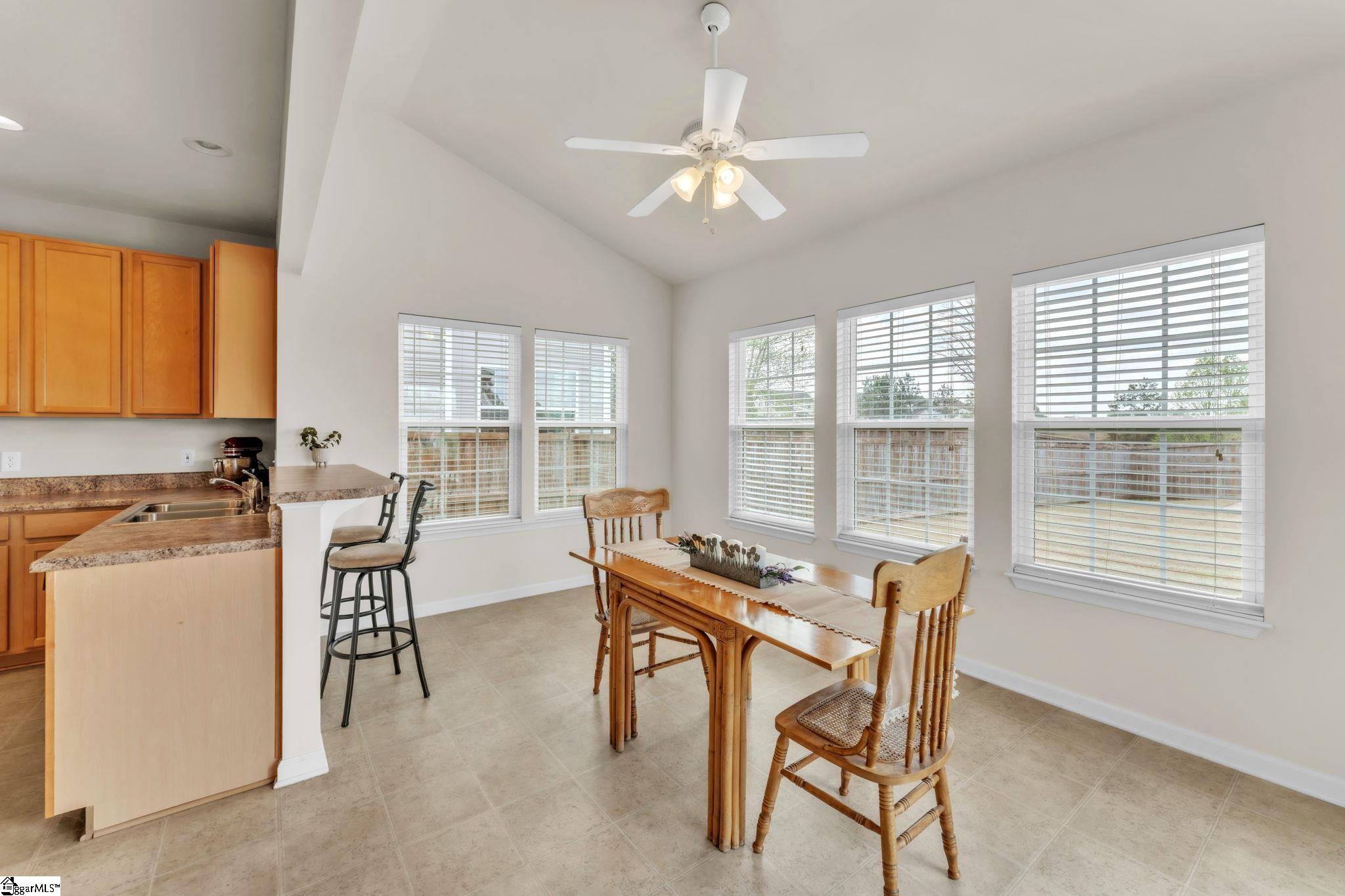 31 Granite Lane Greenville, SC 29607 - Photo 13 of 42