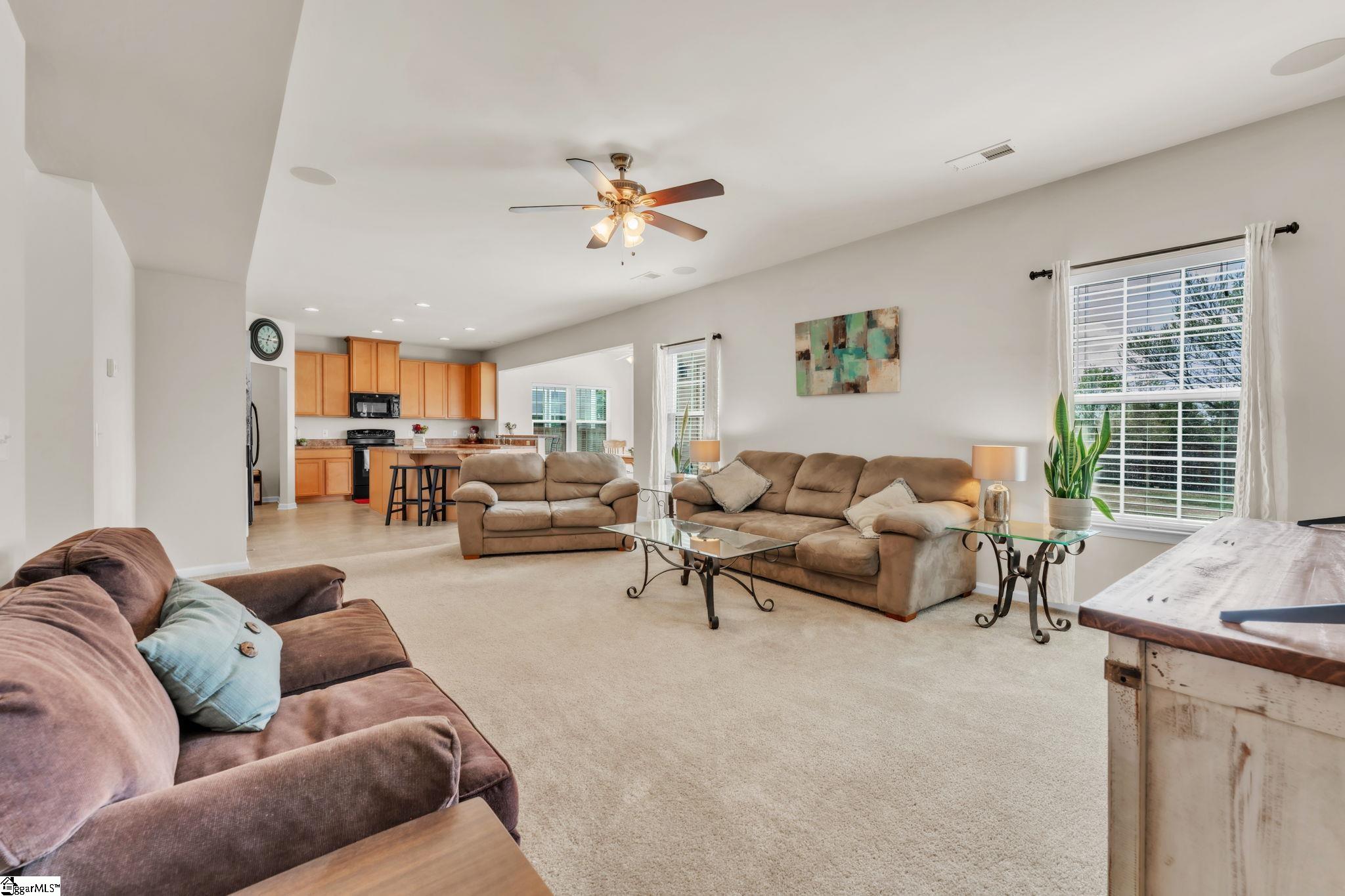 31 Granite Lane Greenville, SC 29607 - Photo 8 of 42