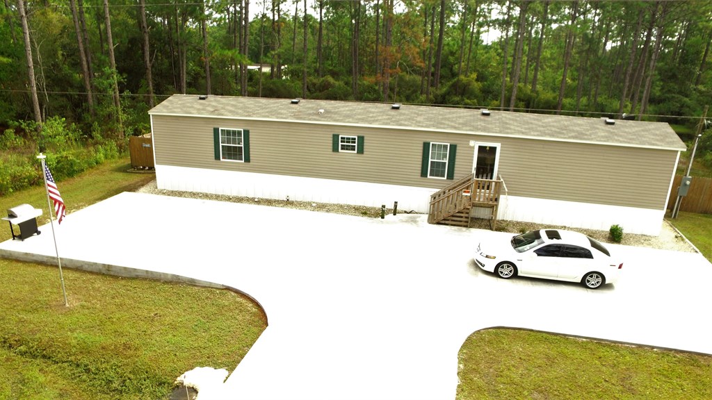 124 Cora Mae Road Carrabelle, FL 32322 - Photo 2 of 33 Gallery Image 2