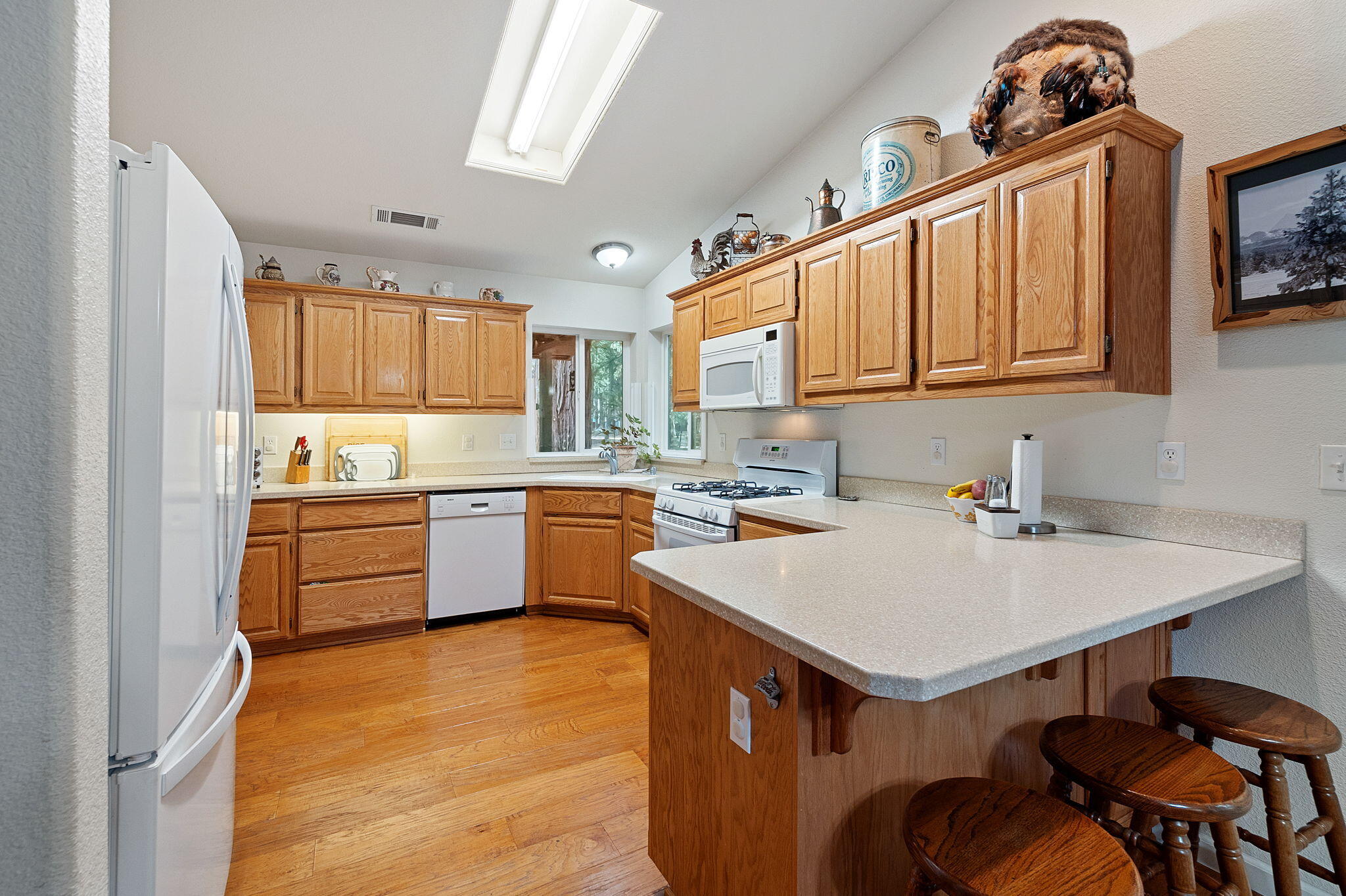 9477 Mountain Meadow Road Shingletown, CA 96088 - Photo 6 of 22 Kitchen 2
