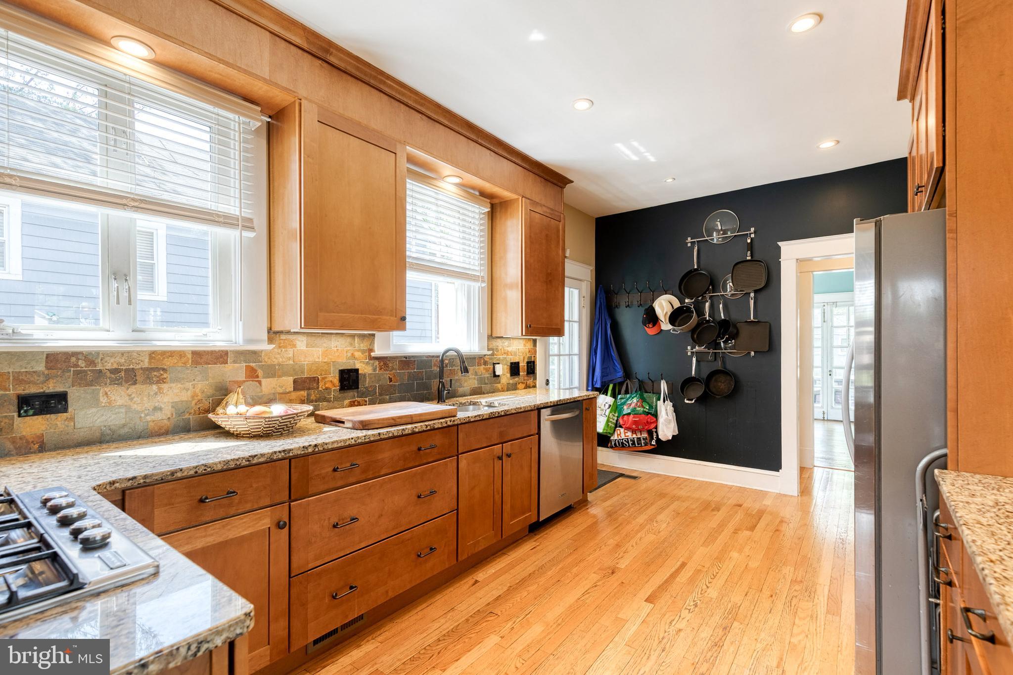 6004 Falls Road Baltimore, MD 21209 - Photo 20 of 46