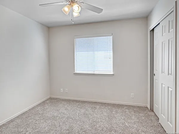 $1,675 | 10015 Red Iron Creek, Converse, TX 78109