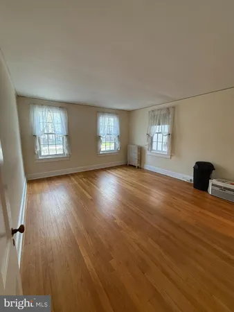 $1,800 | 200 Nassau Street, Unit 1, Princeton, NJ 08542