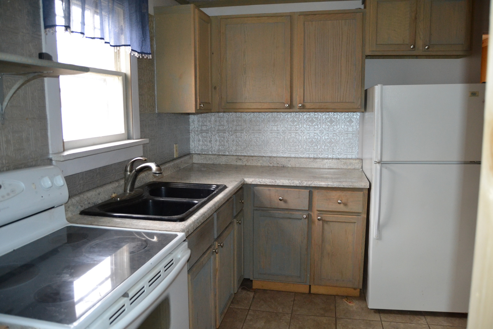 1620 Kansas Street Ottawa, IL 61350 - Photo 7 of 11