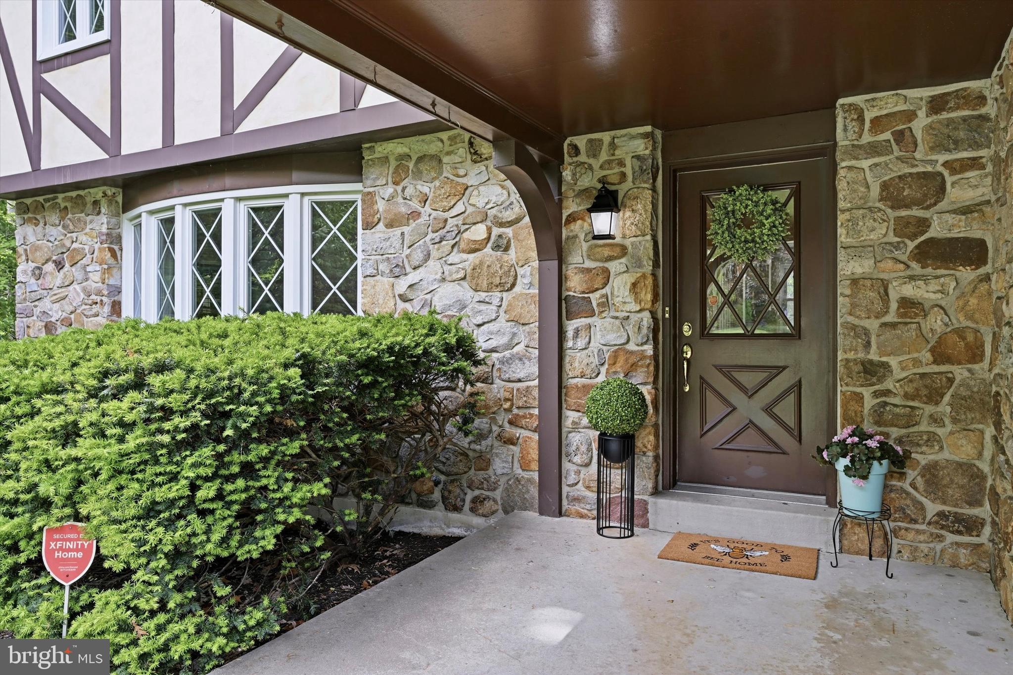 700 Broad View Road Exton, PA 19341 - Photo 4 of 45