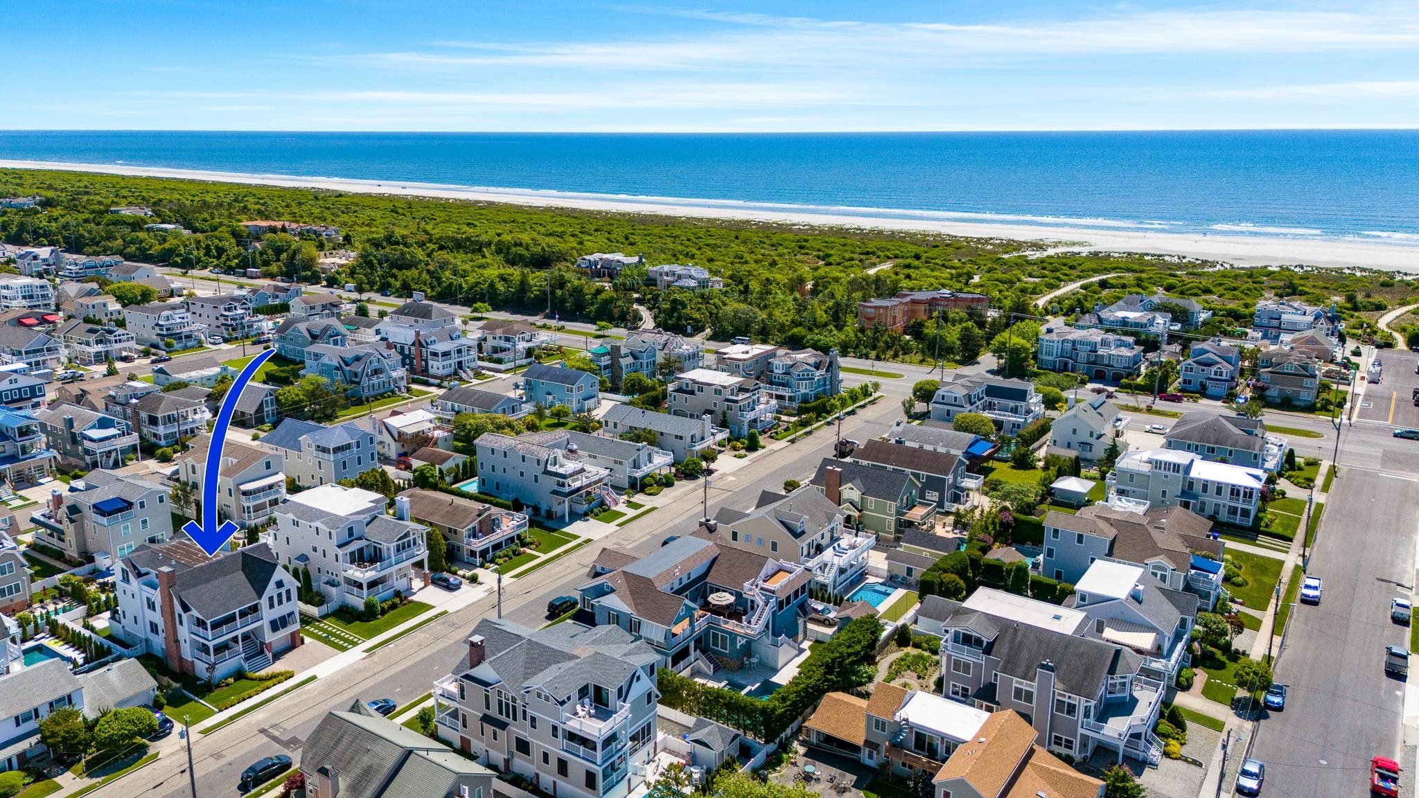 285 58th Street Avalon, NJ 08202 - Photo 16 of 50 an aerial view of multiple house