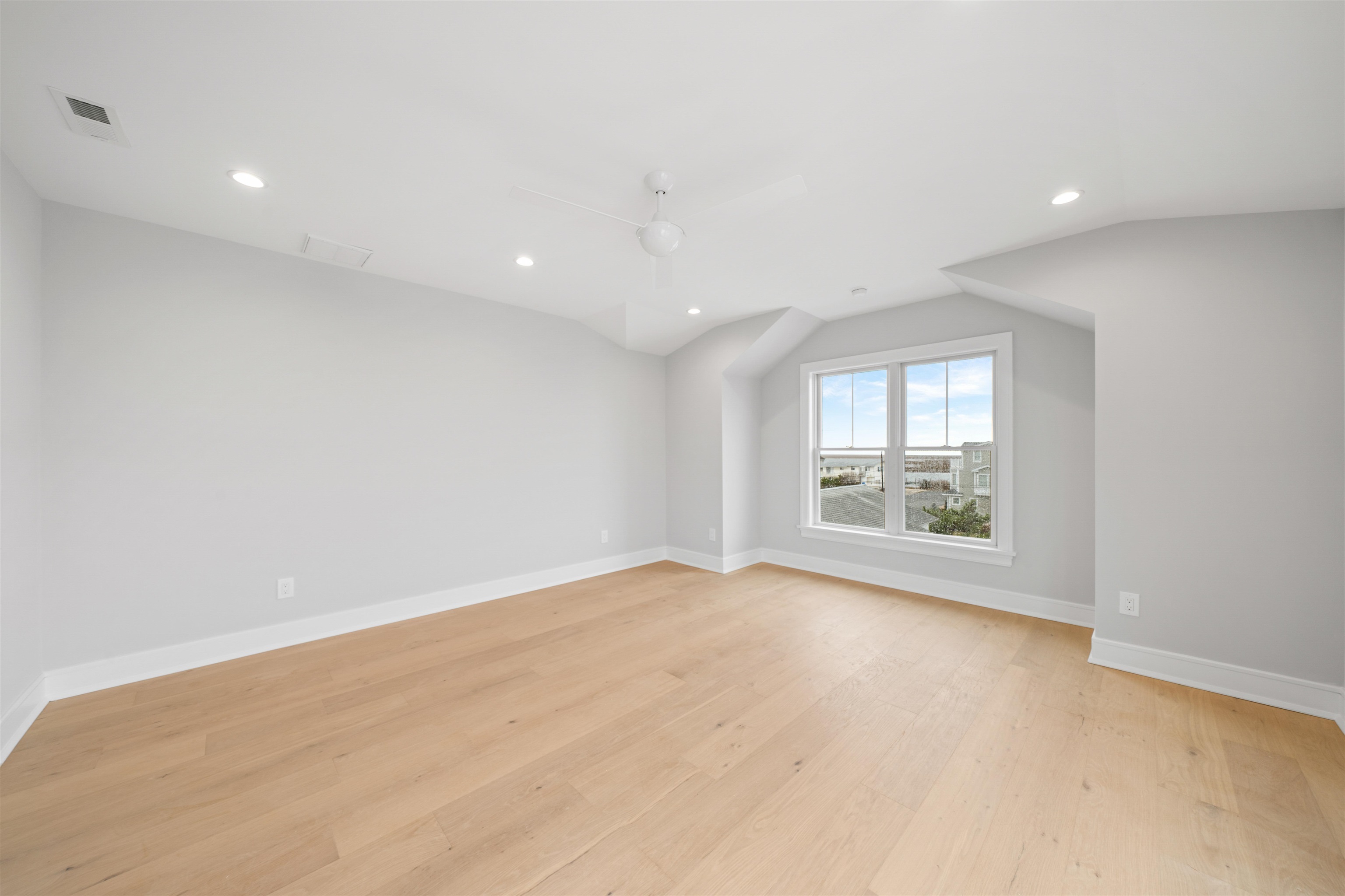 285 58th Street Avalon, NJ 08202 - Photo 33 of 50 an empty room with a window