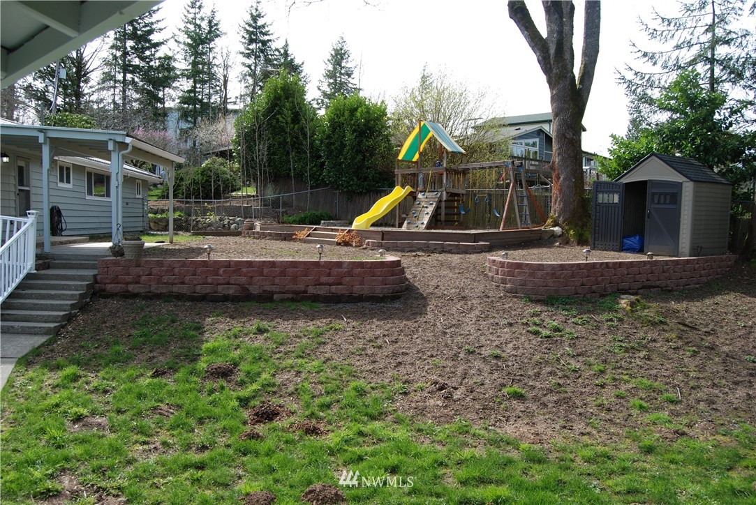18256 Southeast 136th Street Renton, WA 98059 - Photo 12 of 13 Gallery Image 12
