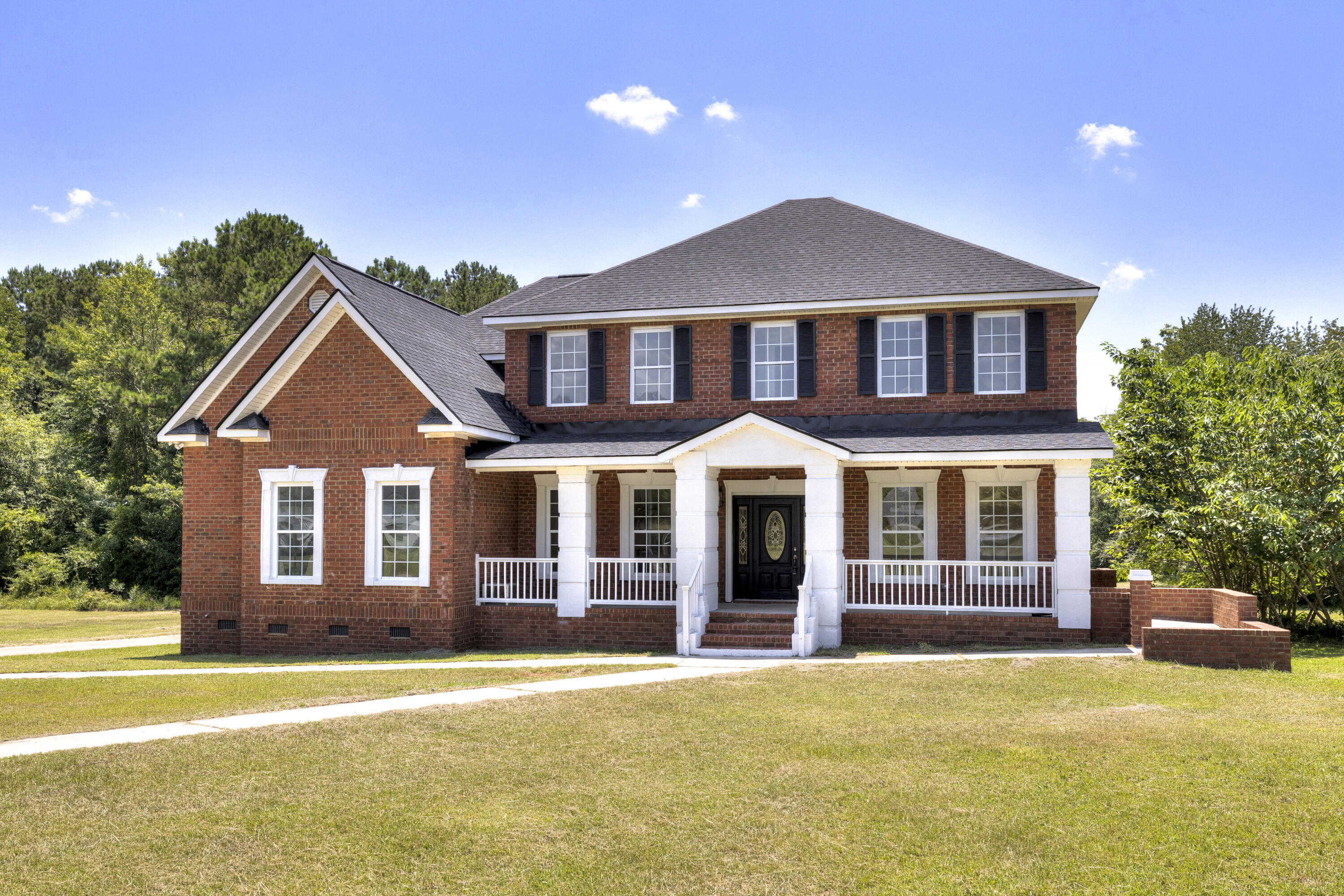 2090 4 Bridges Road Sumter, SC 29153 - Photo 2 of 64 02