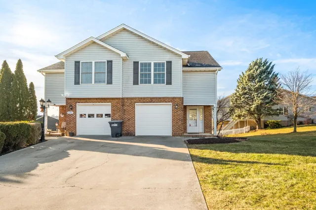 $359,000 | 2210 Lake Terrace Drive, Harrisonburg, VA 22802