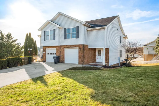 $359,000 | 2210 Lake Terrace Drive, Harrisonburg, VA 22802