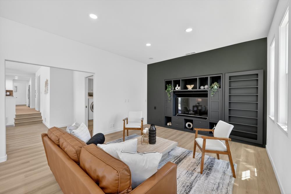 3105 Sunset Hill Road Rocklin, CA 95677 - Photo 20 of 68 Bonus room with plenty of built in storage.