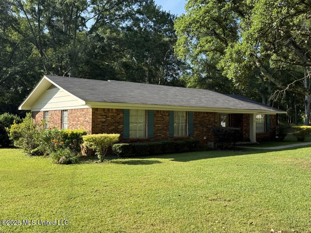 211 Highway 487 Carthage, MS 39051 - Photo 3 of 34 B1C5589A-420B-4648-9DED-82E6A21B7B12_1_1