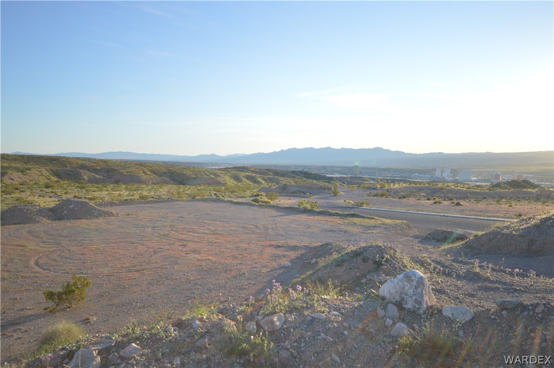 2672 Pegasus Ranch Road Bullhead City, AZ 86429 - Photo 6 of 8 a view of an ocean beach