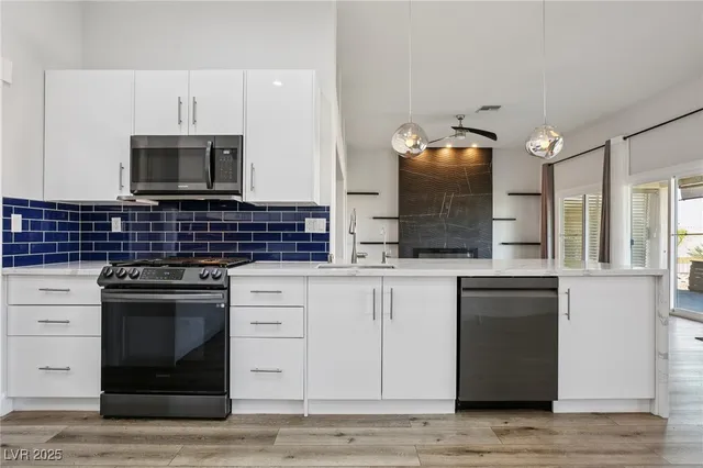 $4,300 | 2504 Youngdale Drive, Las Vegas, NV 89134