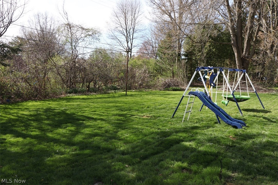 304 Somerset Road Akron, OH 44313 - Photo 2 of 18 Gallery Image 2