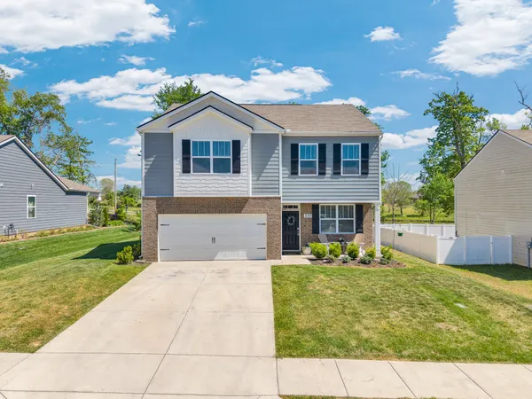 $327,900 | 227 Harris Lane, Baxter, TN 38544
