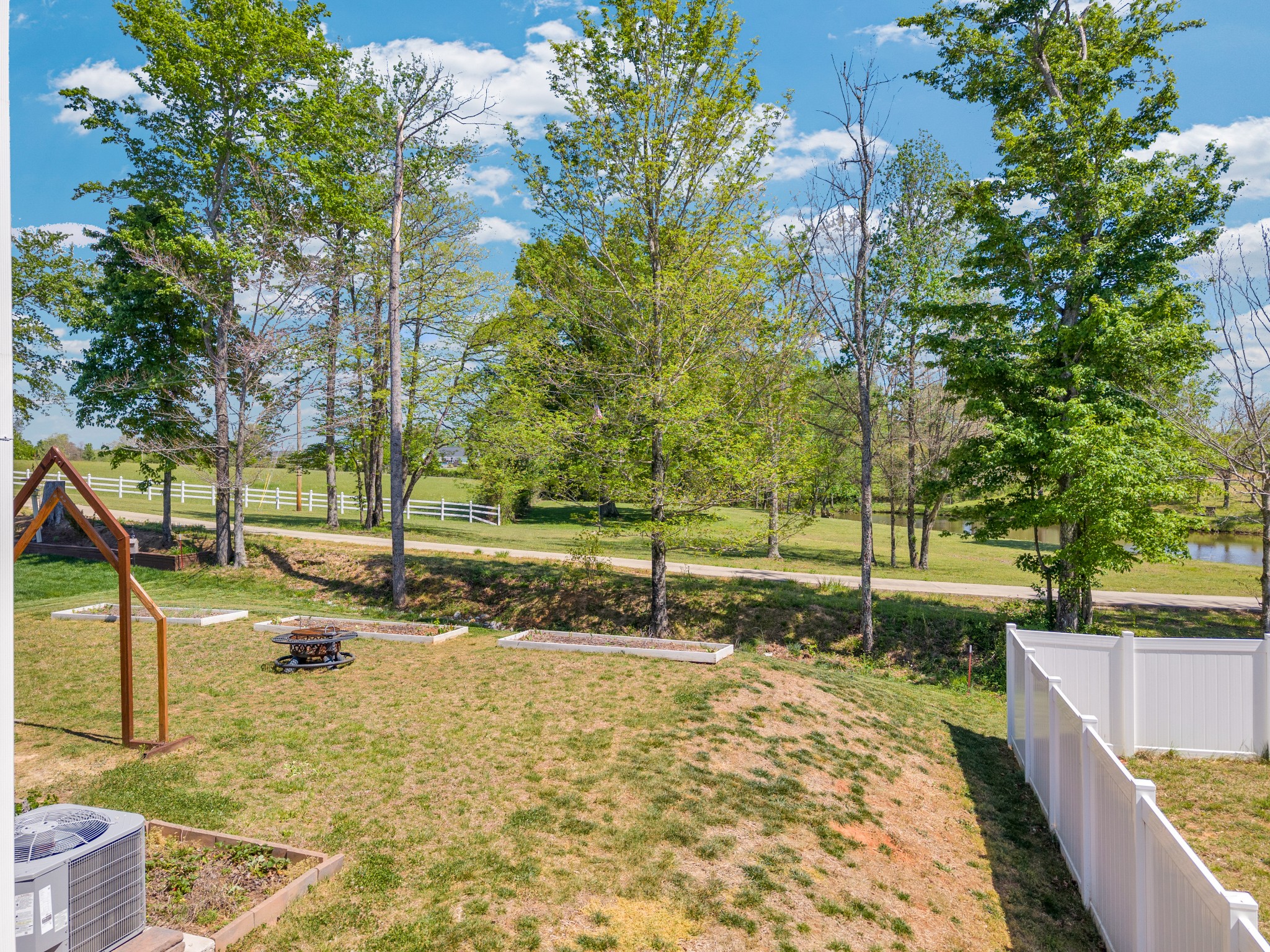 227 Harris Lane Baxter, TN 38544 - Photo 21 of 35