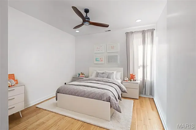 $279,000 | 3449 Tennessee Avenue, St. Louis, MO 63118