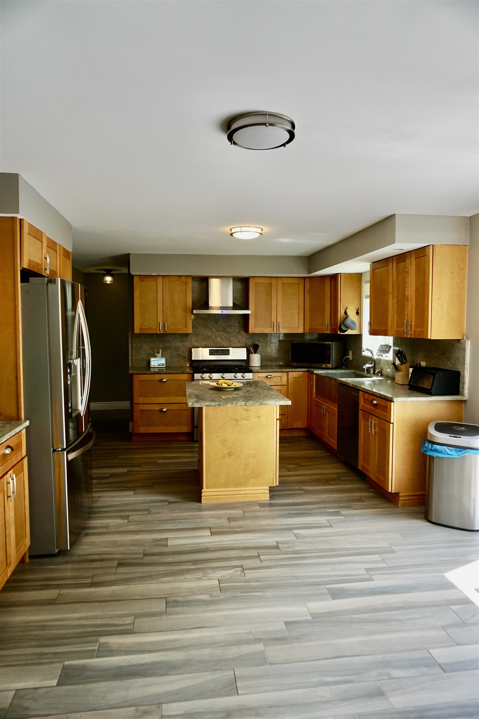 56 Kingston Road Exeter, NH 03833 - Photo 34 of 36