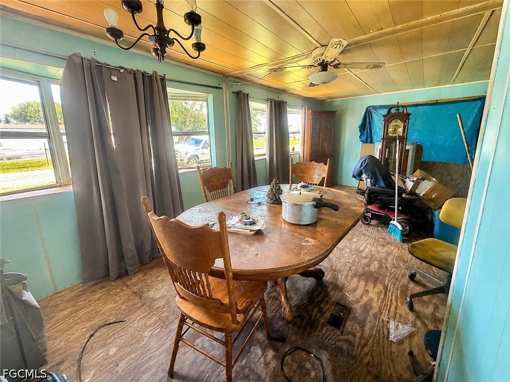 809 8th Street Moore Haven, FL 33471 - Photo 10 of 15