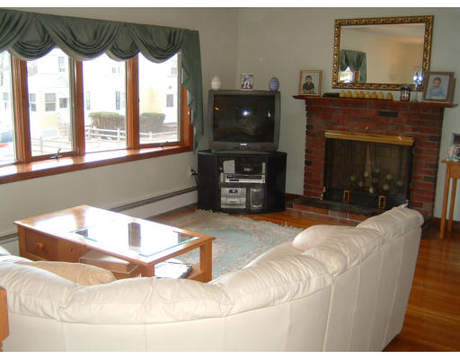 23 Butler Road Braintree, MA 02184 - Photo 1 of 8 Gallery Image 1